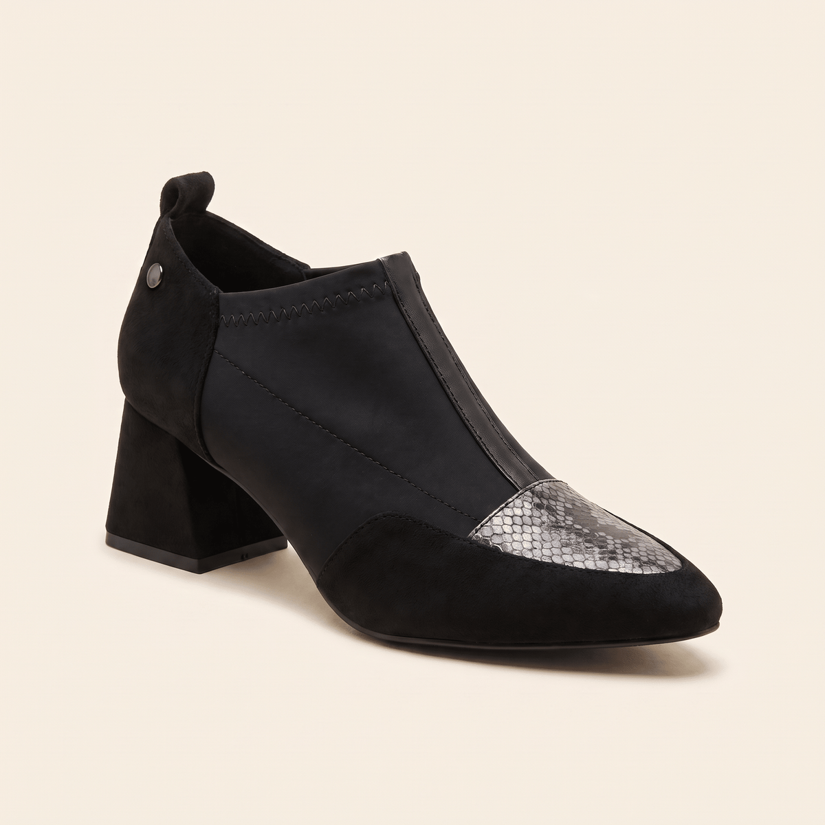 Ariadna · Zapato Abotinado de Punta Fina - zapatos de mujer Calenzo